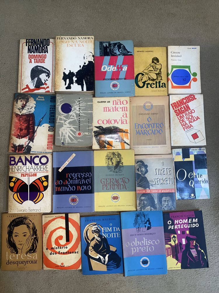 Livros de coleções diferentes