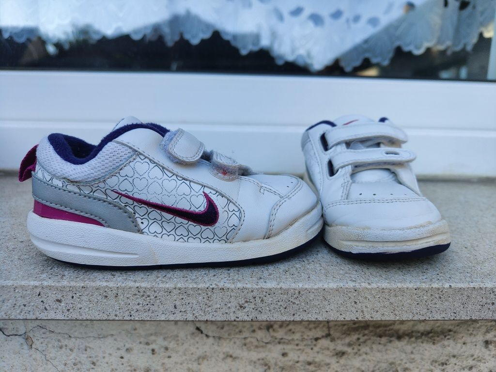 Nike buty dziecięce dziewczęce 23.5