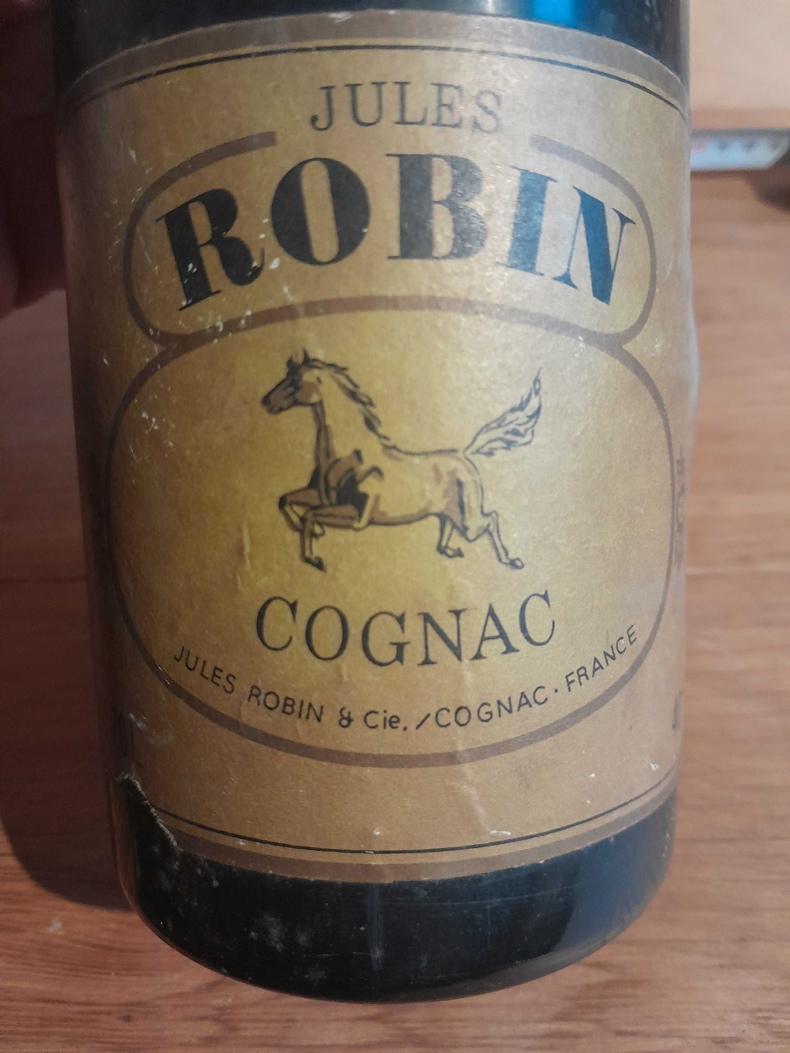 Stara papierośnica Robin butelka Cognac gadżet zabytek PRL retro