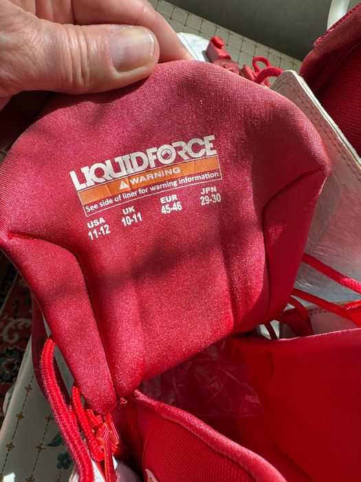 Вейкборд крепления Liguid Forse Rio 4-D