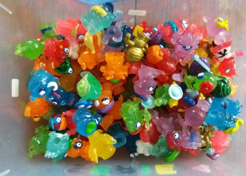 Baixa de preço -Zomlings Serie-4- completa 50€