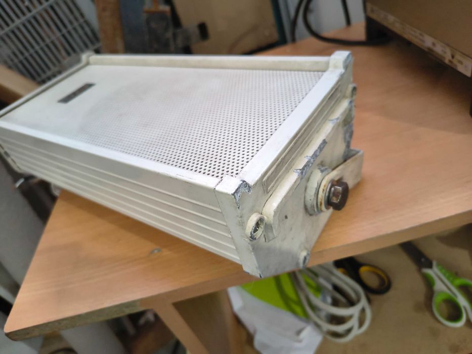 Продам настенные акустические колонки BIG CS-510WF (уличные) (б\у)