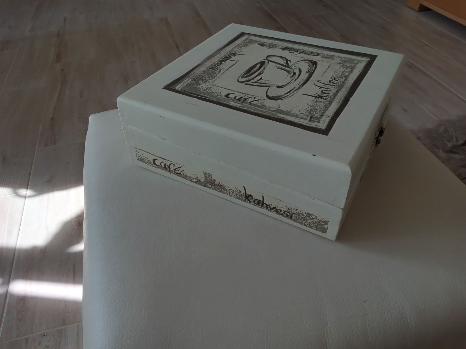 Pudełko herbaciarka decoupage na drewnie sielskie