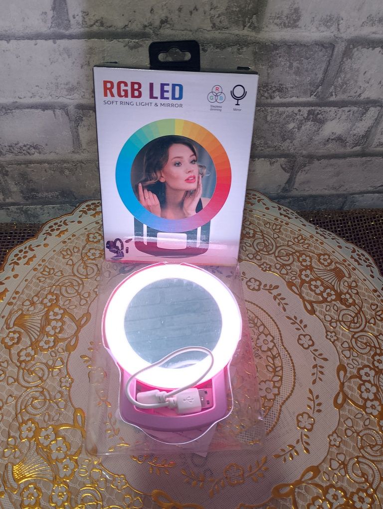 Lampa LED do selfie pierścieniowa