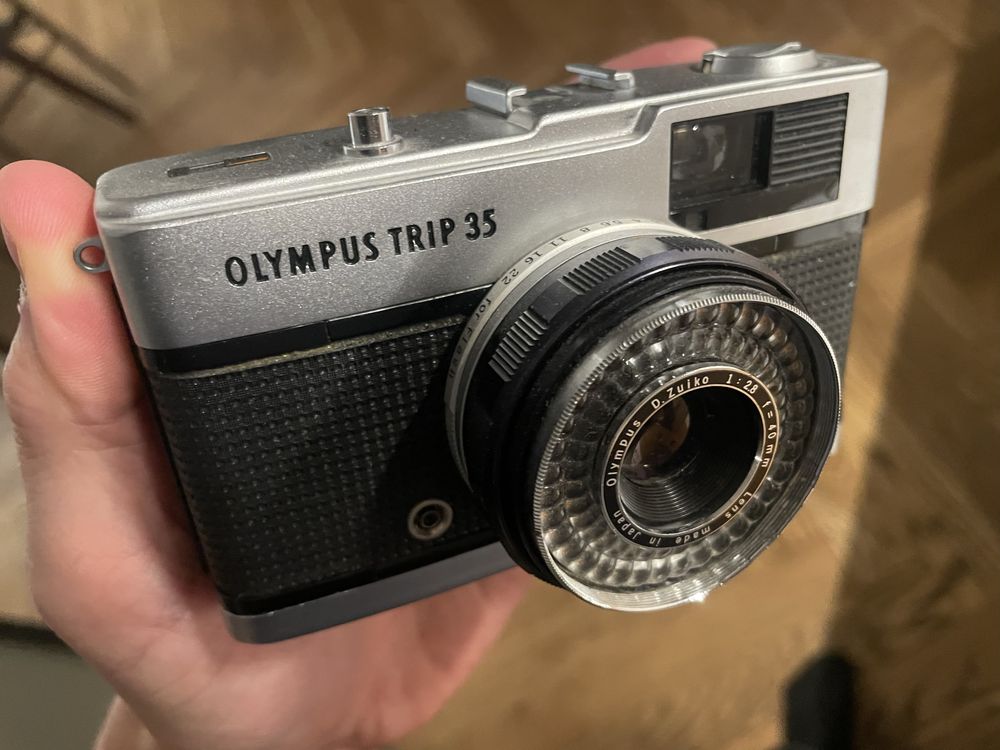 Olympus Trip 35 analog obiektyw 40 mm