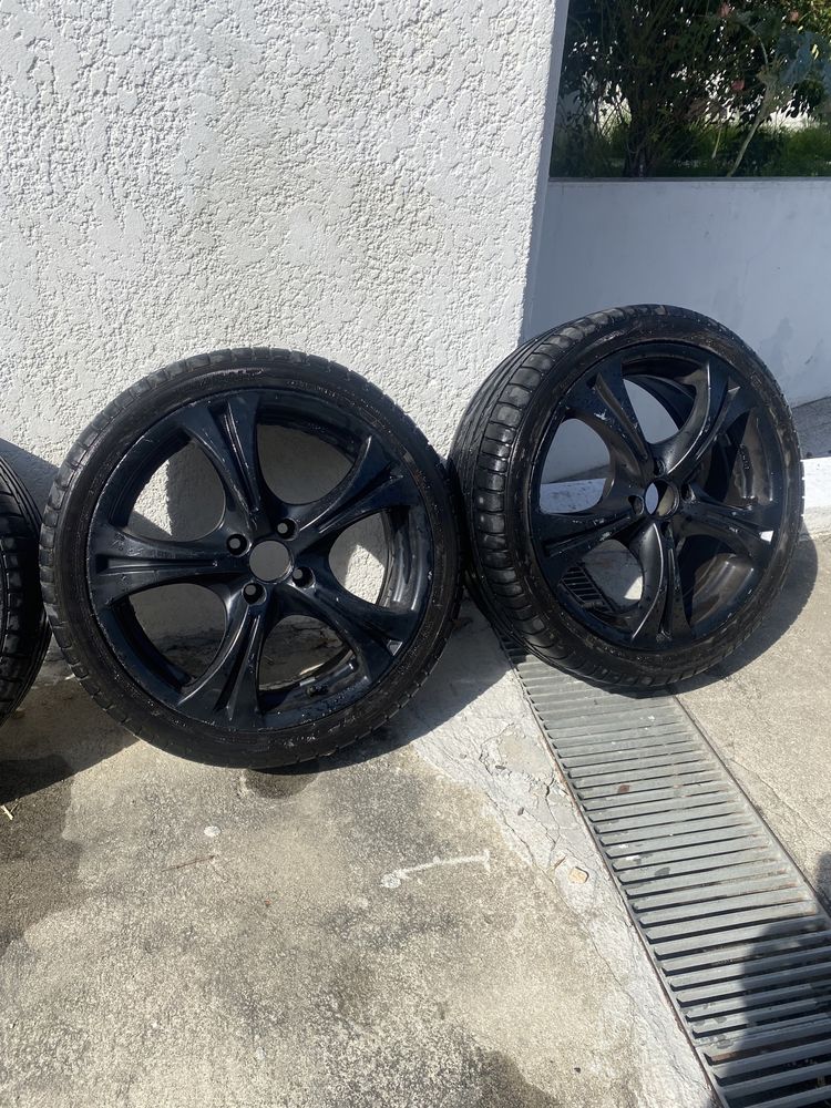 Jantes 17 4x100  215/40R17