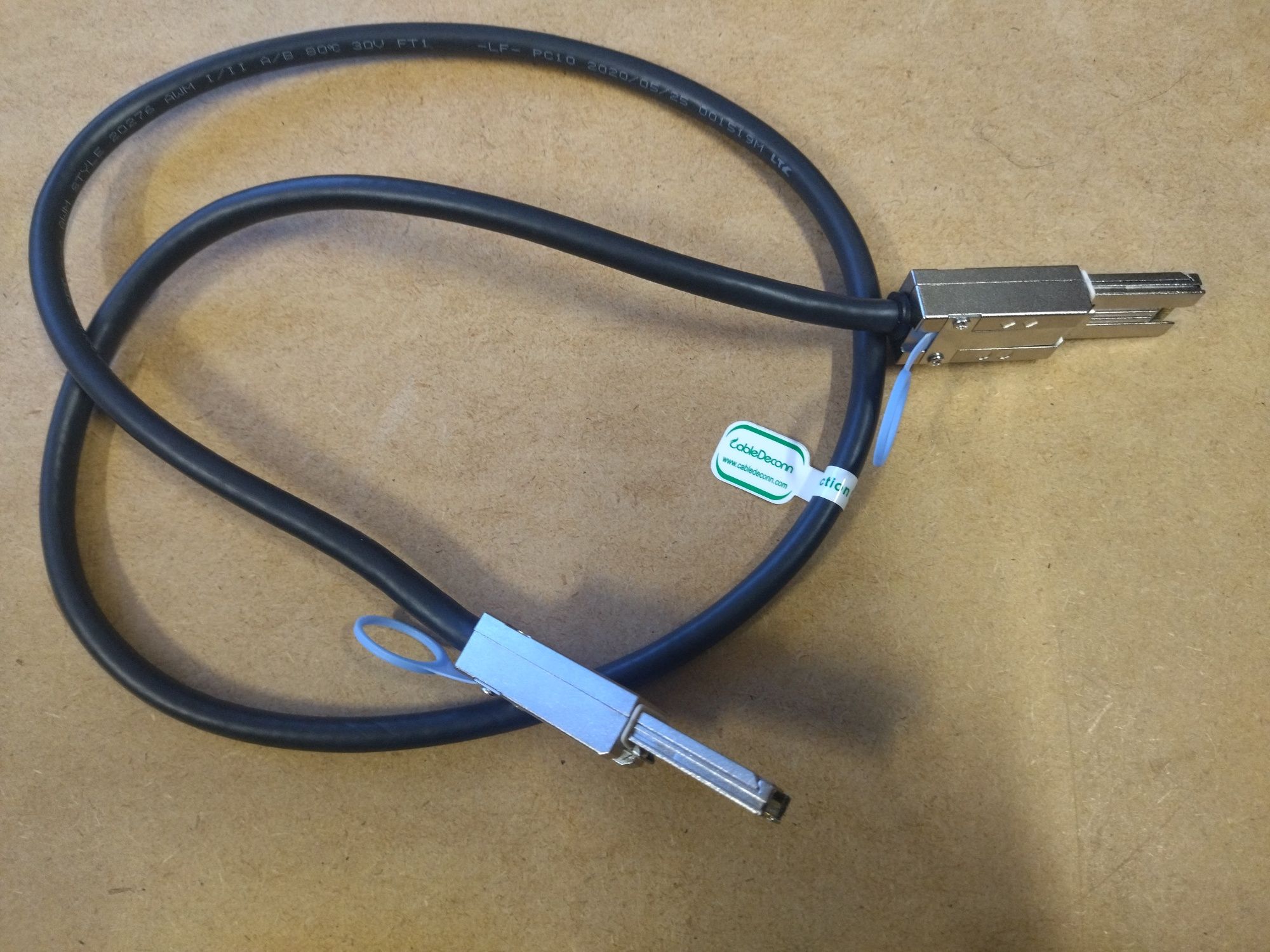Kabel 2x external SAS 1m (x10a11)