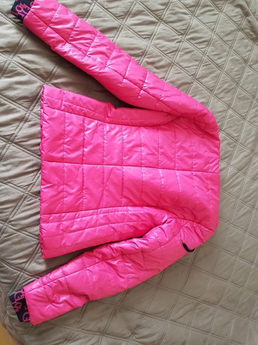 Продам (куртку) ветровку, размер 42