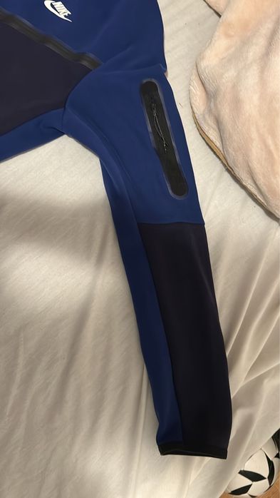 Casaco azul nike tech