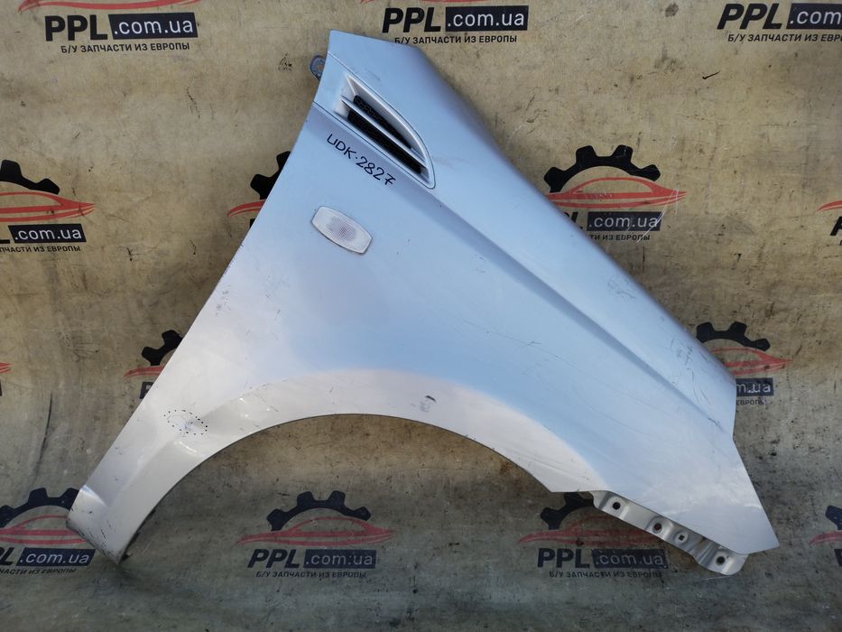 Chevrolet Aveo Т255 2008-2011 хетчбек крыло переднее правое