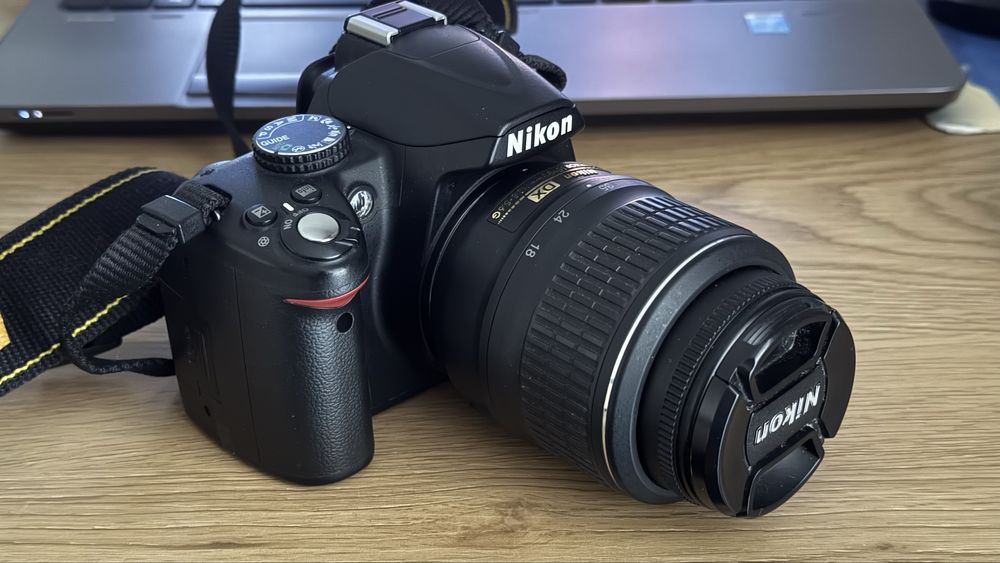 Nikon D3000+obiektyw