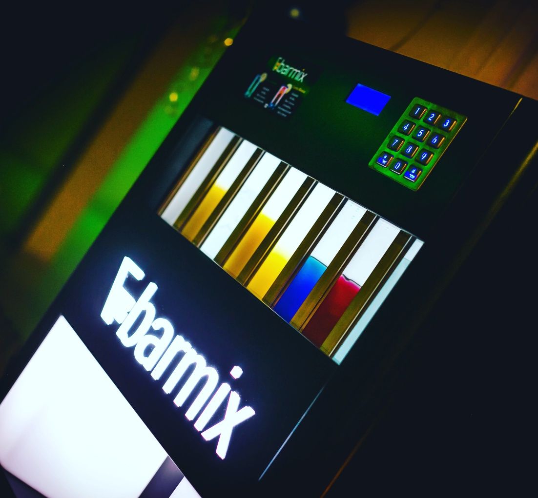 Wynajmij Barmix Automatyczny Barman Wesele Komunia Urodziny BarMobilny