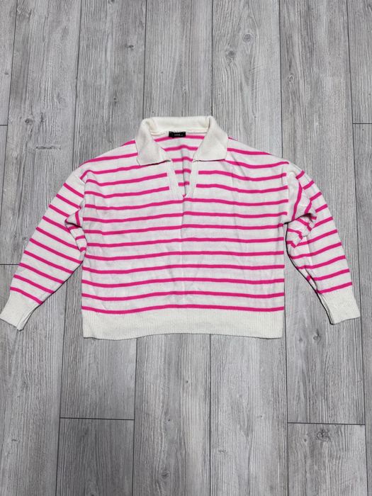 Светр в яскраву полоску оверсайз