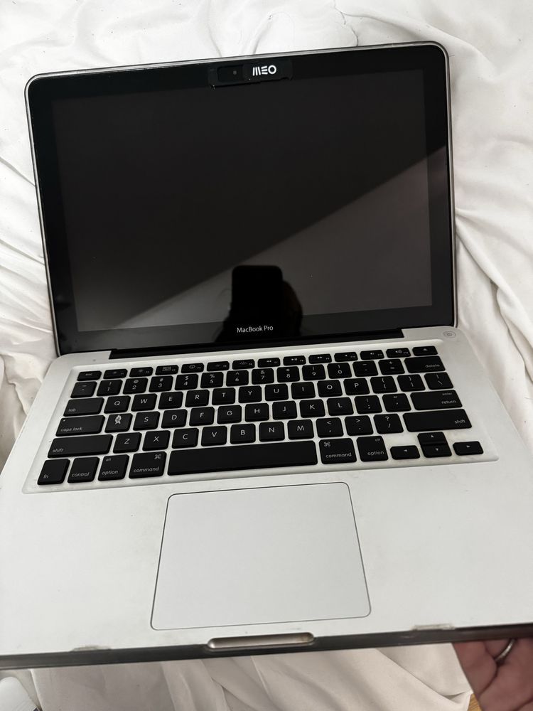 MacBook Pro 13” | i5 | 8GB RAM | Excelente estado– 200€