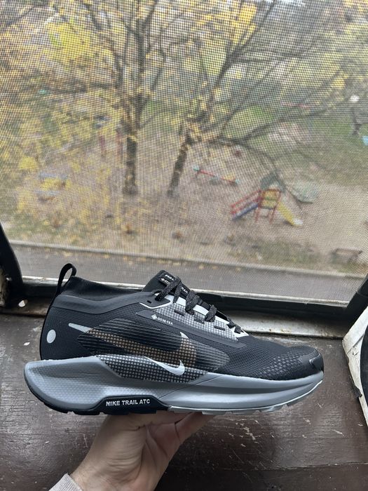 Чоловічі Кросівки Nike Pegasus Trail 5 GTX Black 44p