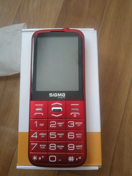 Телефон Sigma Comfort 50 CF212