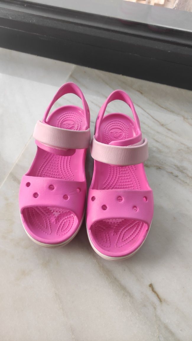 Sandały crocs J2