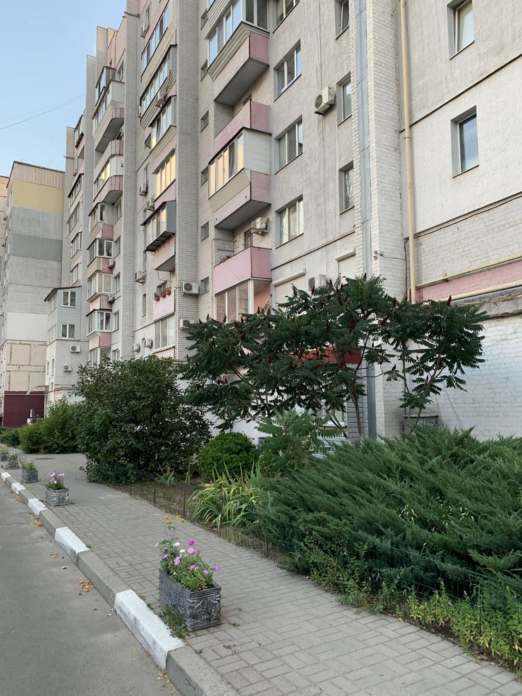 Продам квартиру на первом Южном