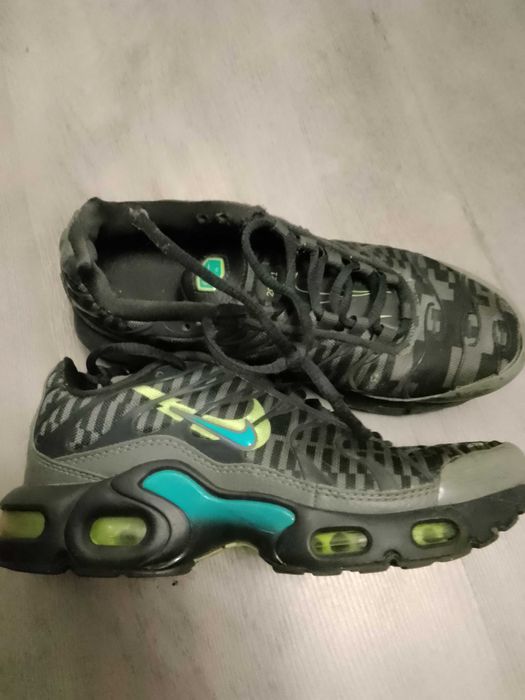 Buty NIKE dla dziecka rozmiar 36,5