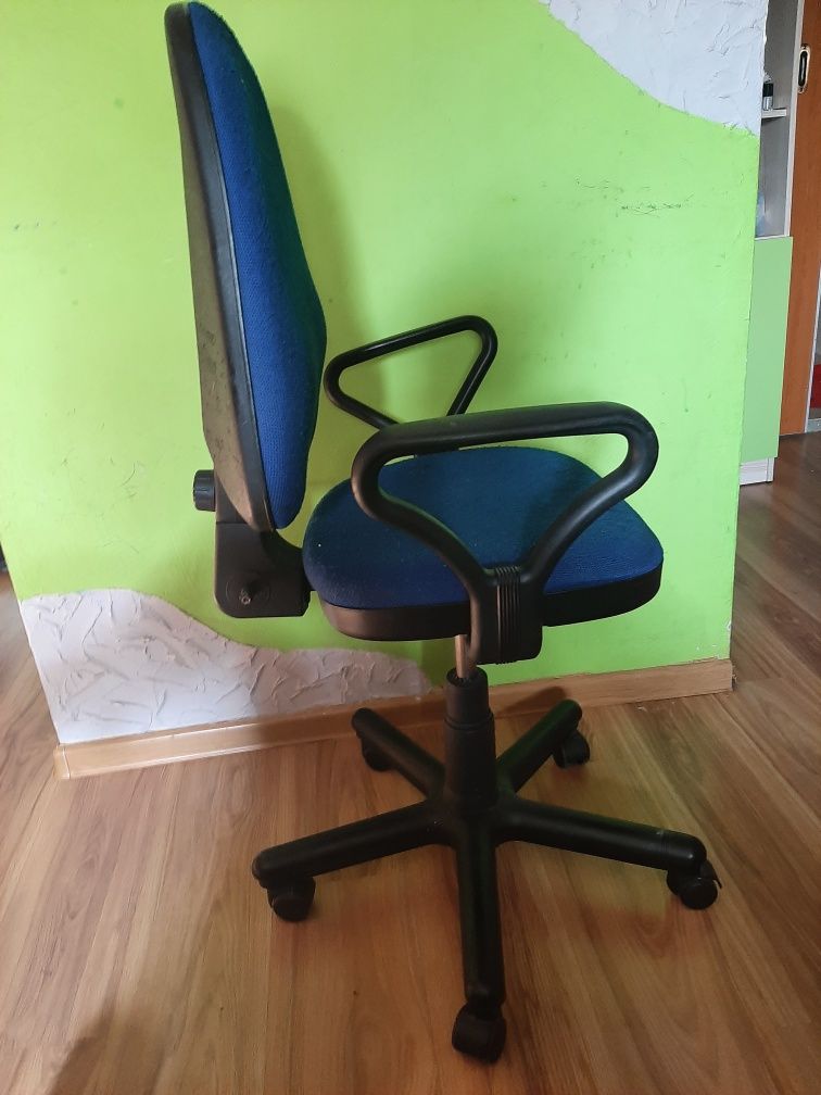 Krzesło biurkowe
