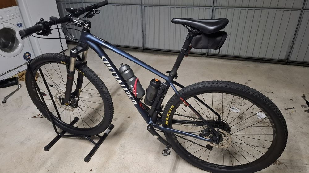 bicicleta Specialized btt 29