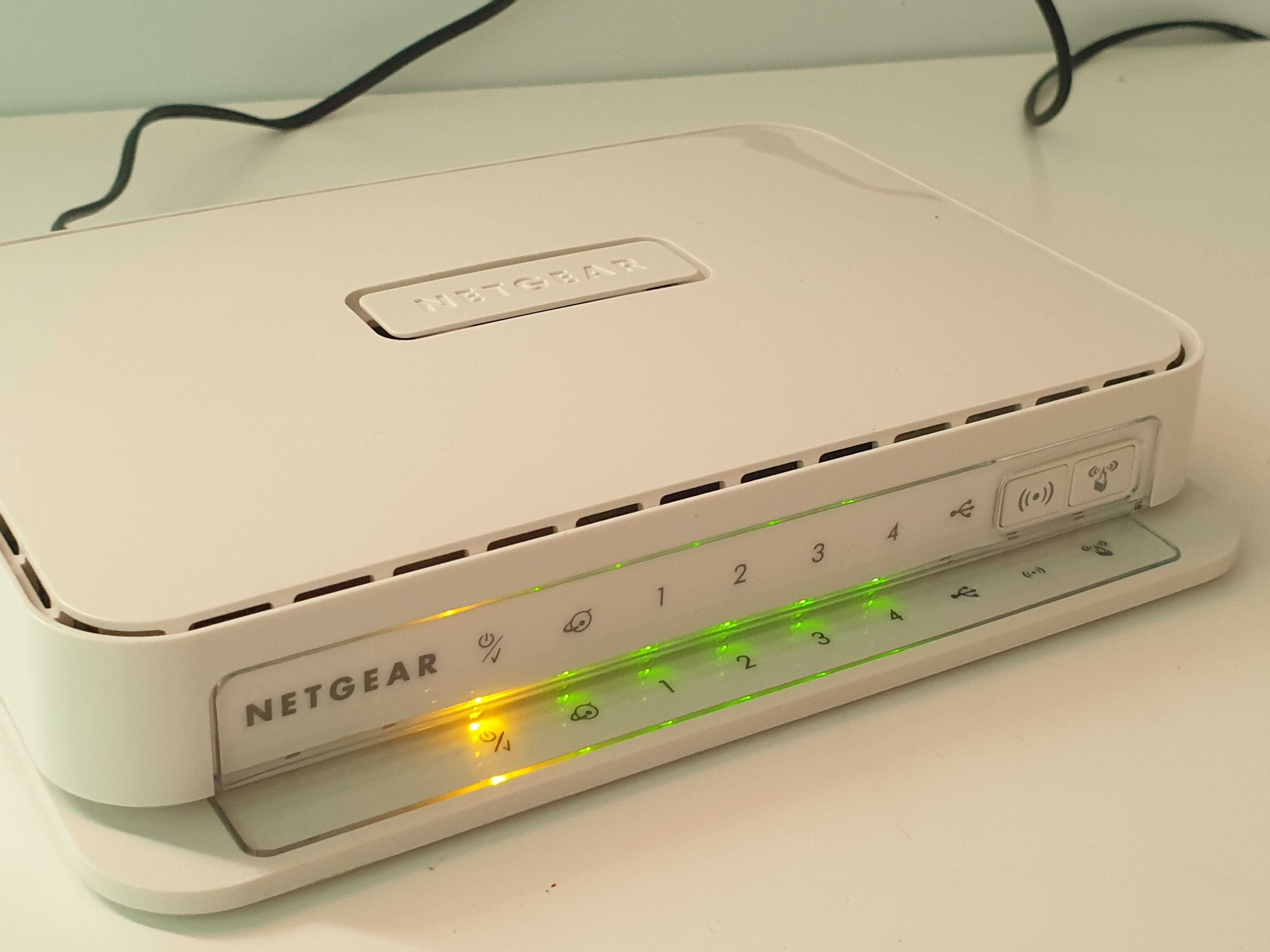 Роутер NETGEAR N300 WNR2200