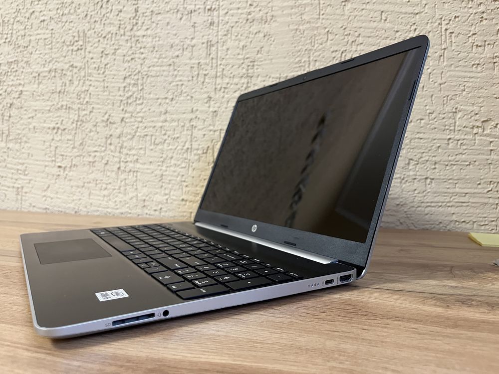 Ноутбук HP Laptop 15t-ay100 16/512