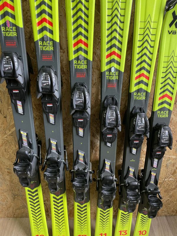 Volkl Racetiger JR 2023 | 110, 120, 130, 140, 150, 160 cm.