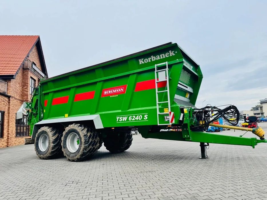 Bergmann TSW 6240 S tandem do wapna i obornika  Rozrzutnik uniwersalny do wapna i do obornika isobus