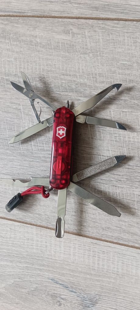 міні чемп Класік кавалер вікторінокс Victorinox