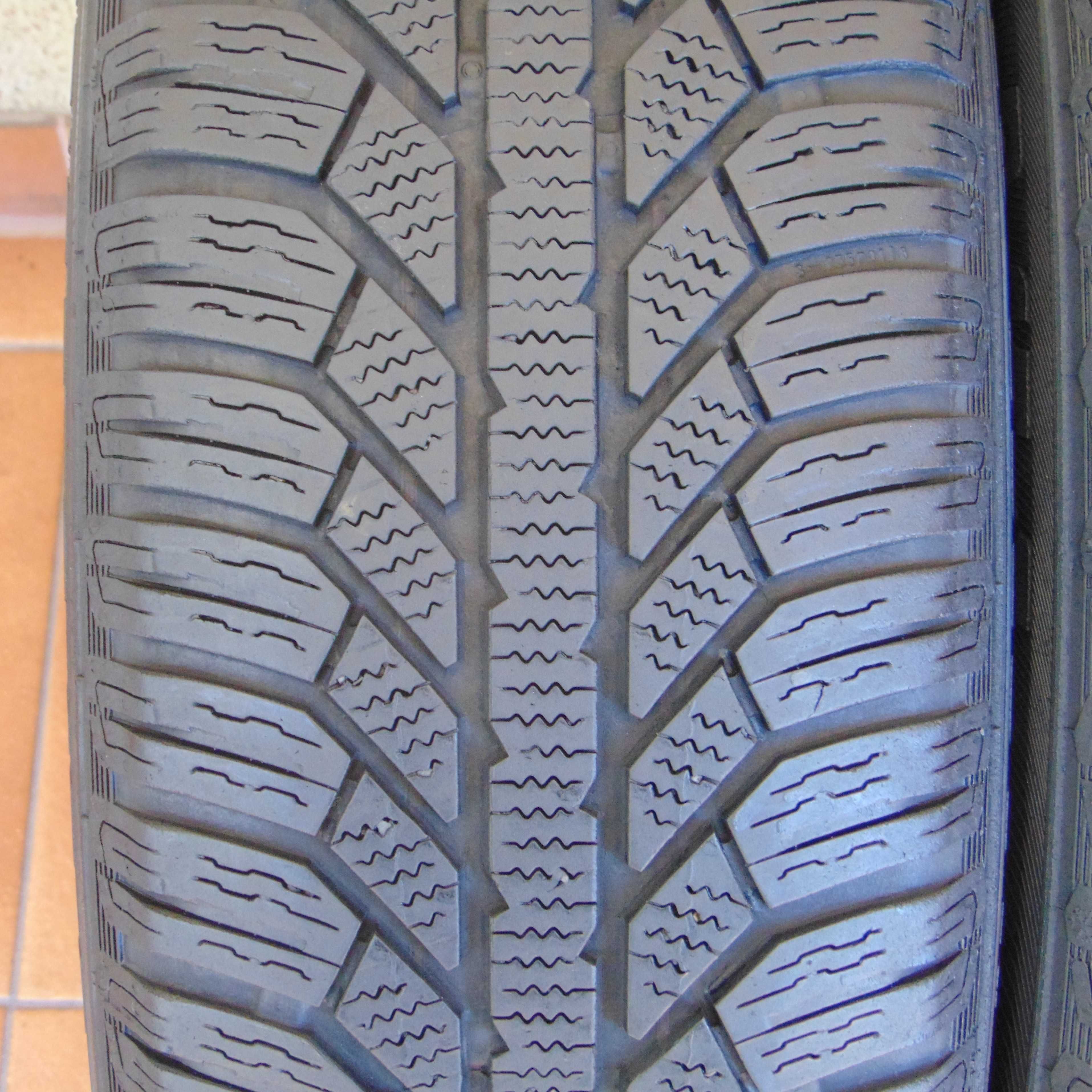 Opony zimowe 185/65 R15 Semperit Master-Grip 2 2szt.