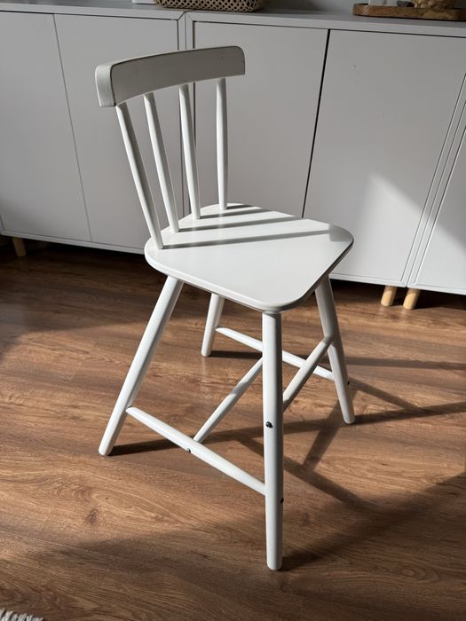 Krzesełko dziecięce IKEA AGAM – drewniane