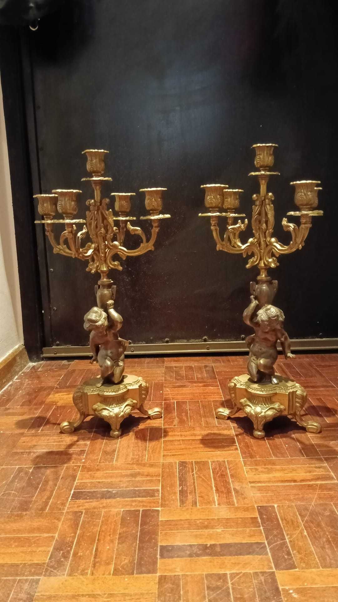 Candelabos (2) + Relógio