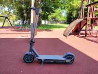 Hulajnoga Elektryczna Motus Scooty 10 2022
