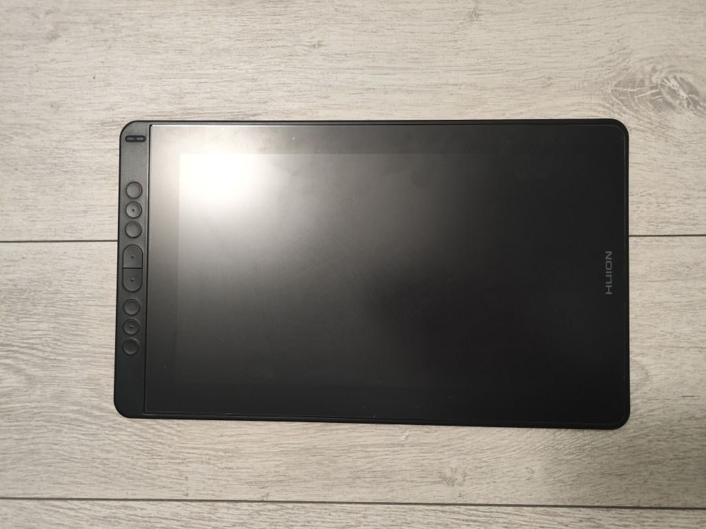 Tablet graficzny huion Kamvas 13