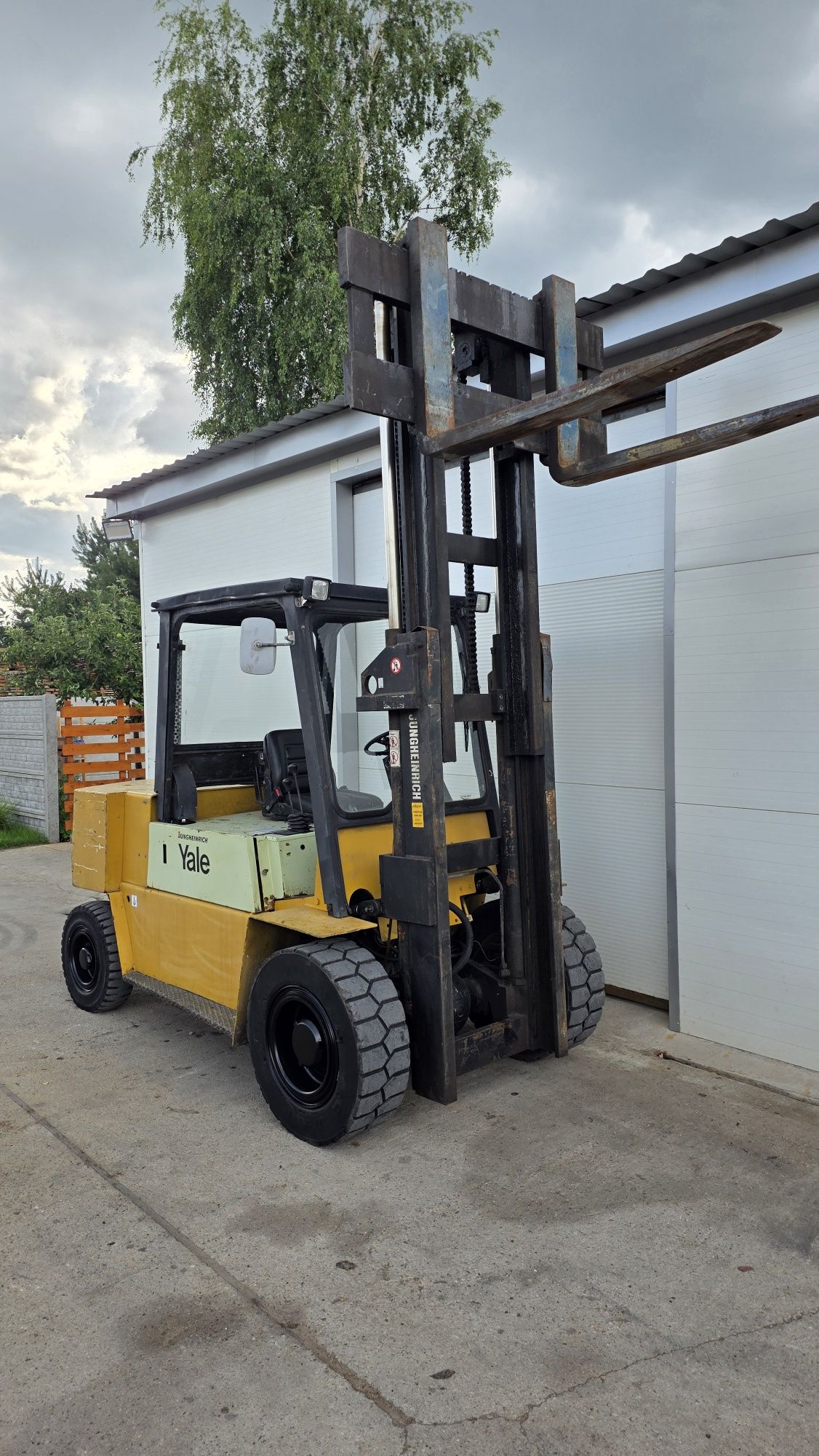 Wózek widłowy Jungheinrich Yale DFG 50/600 5 ton widlak diesel