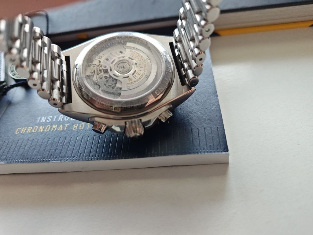 Zegarek męski Swiss Made Breitling Chronomat 42 B01 Komplet automat