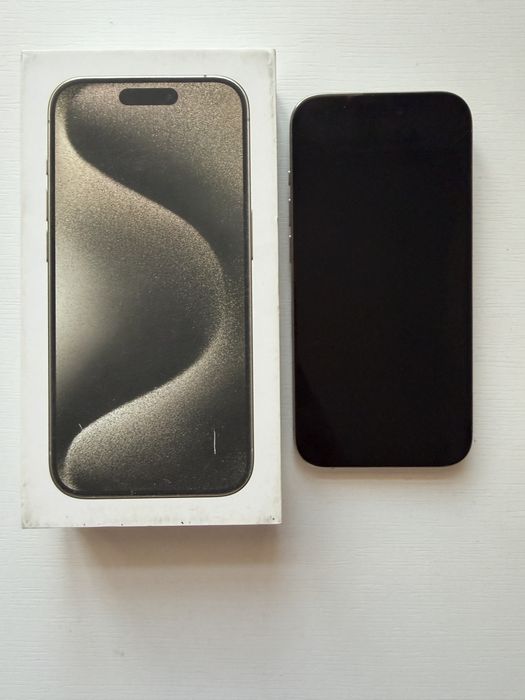 Продам iPhone 15 Pro Max Natural Titanium 256GB