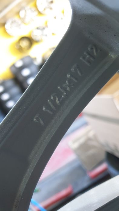 Felgi Aluminiowe 5x112 7,5Jx17 ET27 BMW Audi Volkswagen Seat Mercedes