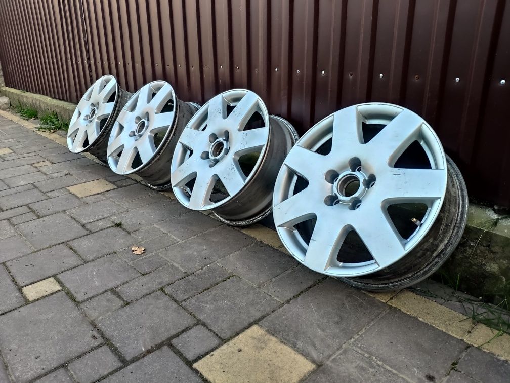 Диски R17 5x112 VW Audi Skoda 3B0071492.