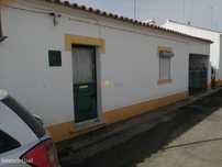 Moradia T2 Unifamiliar - Azaruja