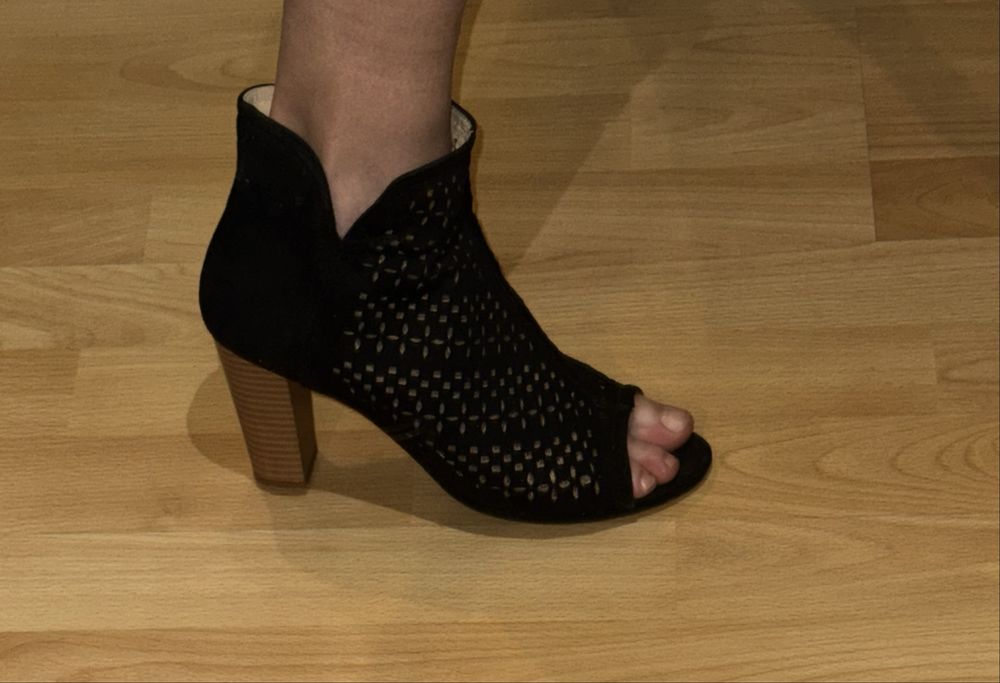 Buty letnie na obcasie POTIPATI r.40