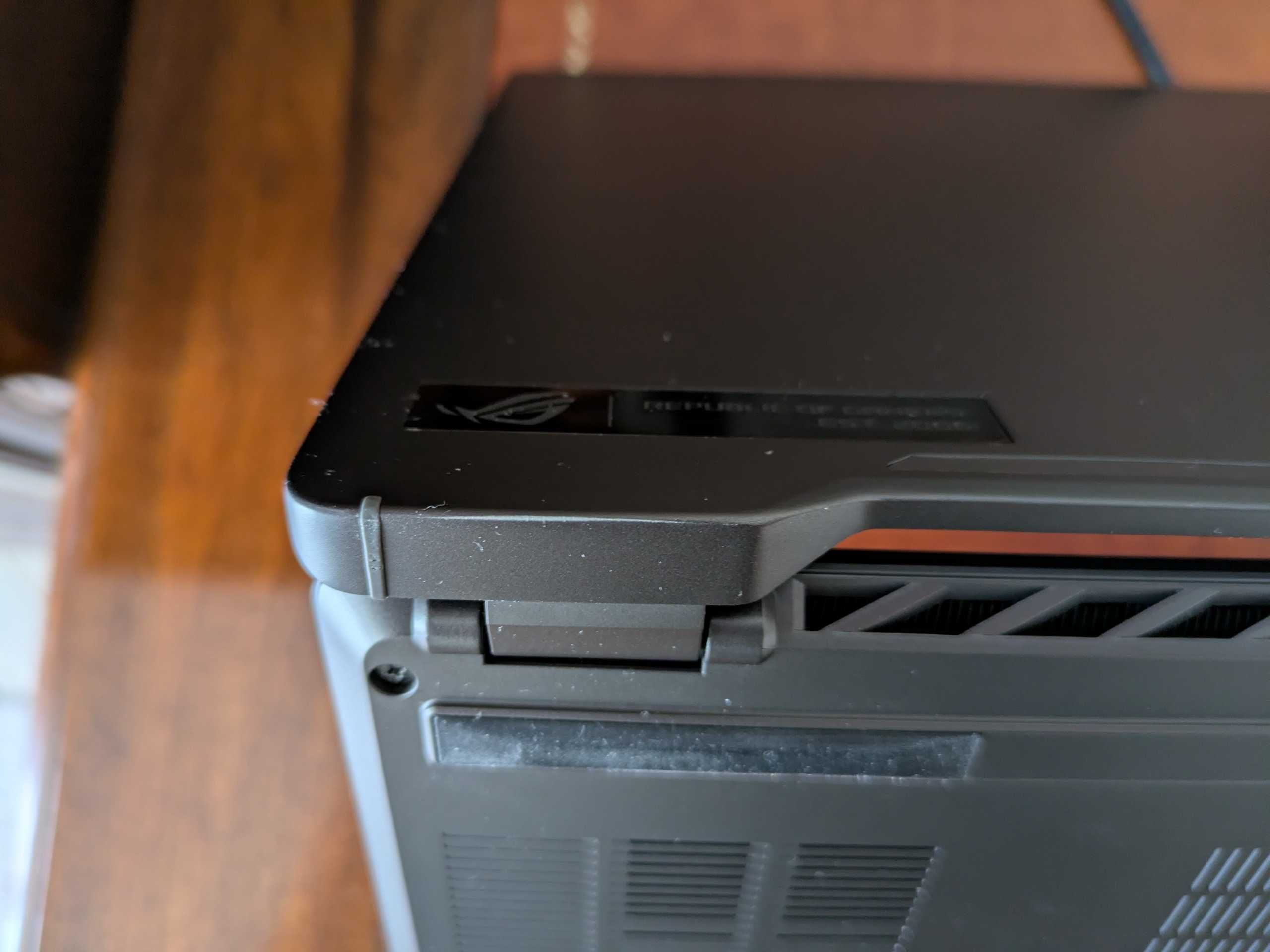 ASUS ROG Zephyrus G14 AMD Ryzen 7 4800HS GeForce GTX 1650 - б/у