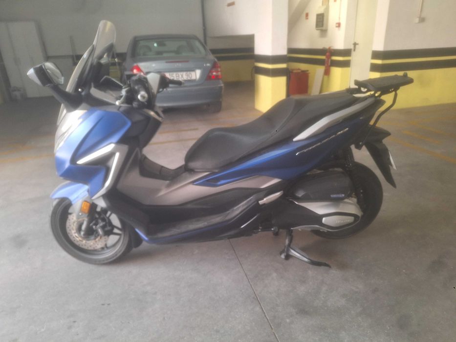 vendo Honda forza 350
