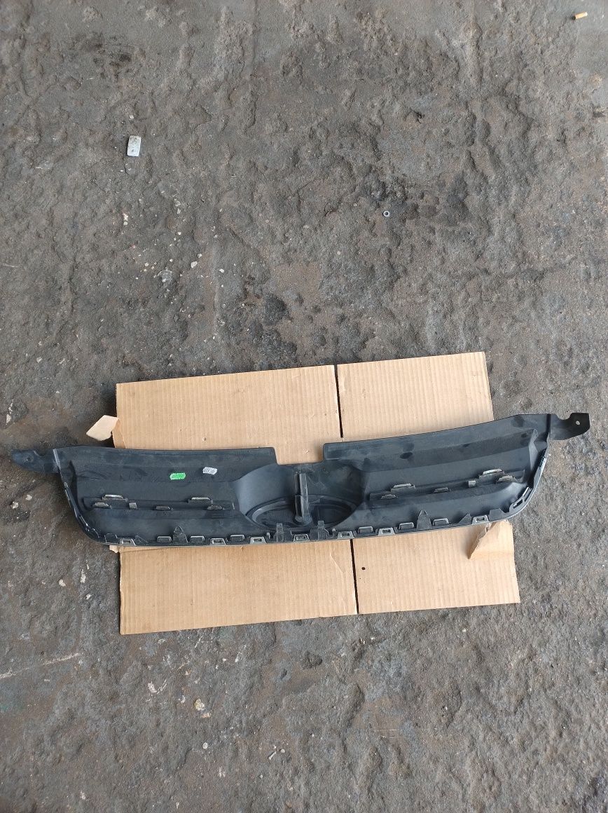 Atrapa grill Ford C-Max MK2