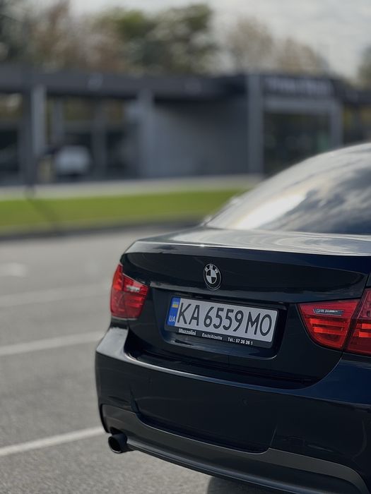 BMW E90 2009 2.0 дизель