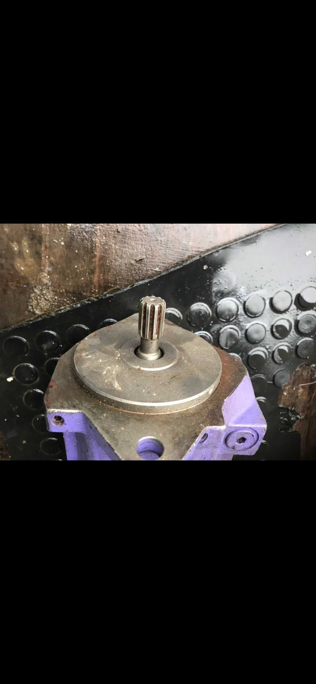 Pompa hydrauliczna do koparki KUBOTA KX36-3