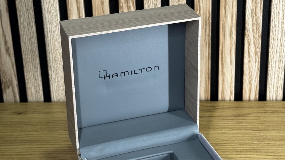 Caixa Hamilton como nova