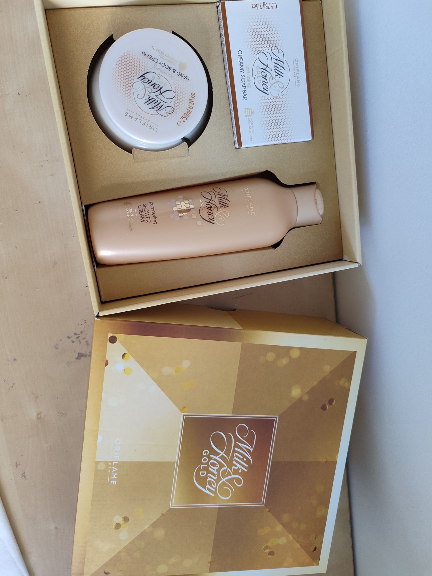 Conjunto honey gold oriflame