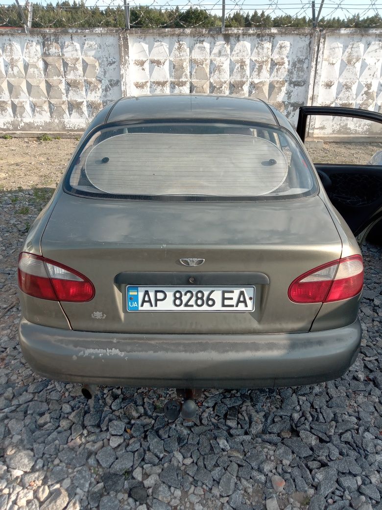 Продам  автомобиль Дэу-Сенс